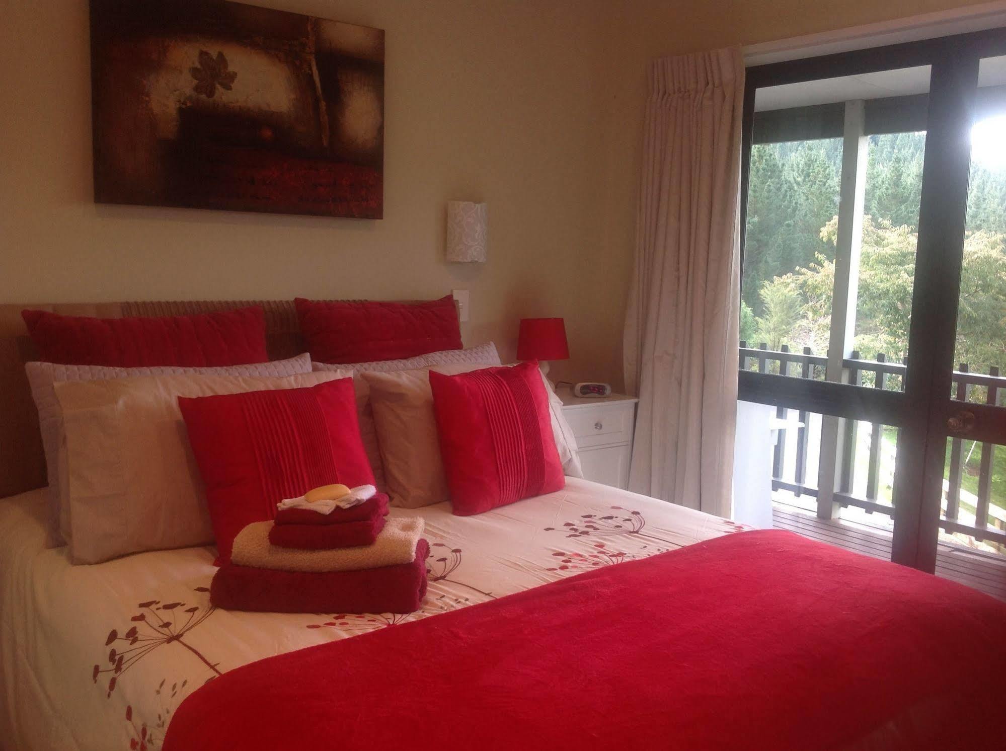 Karamu Valley Lodge Dış mekan fotoğraf