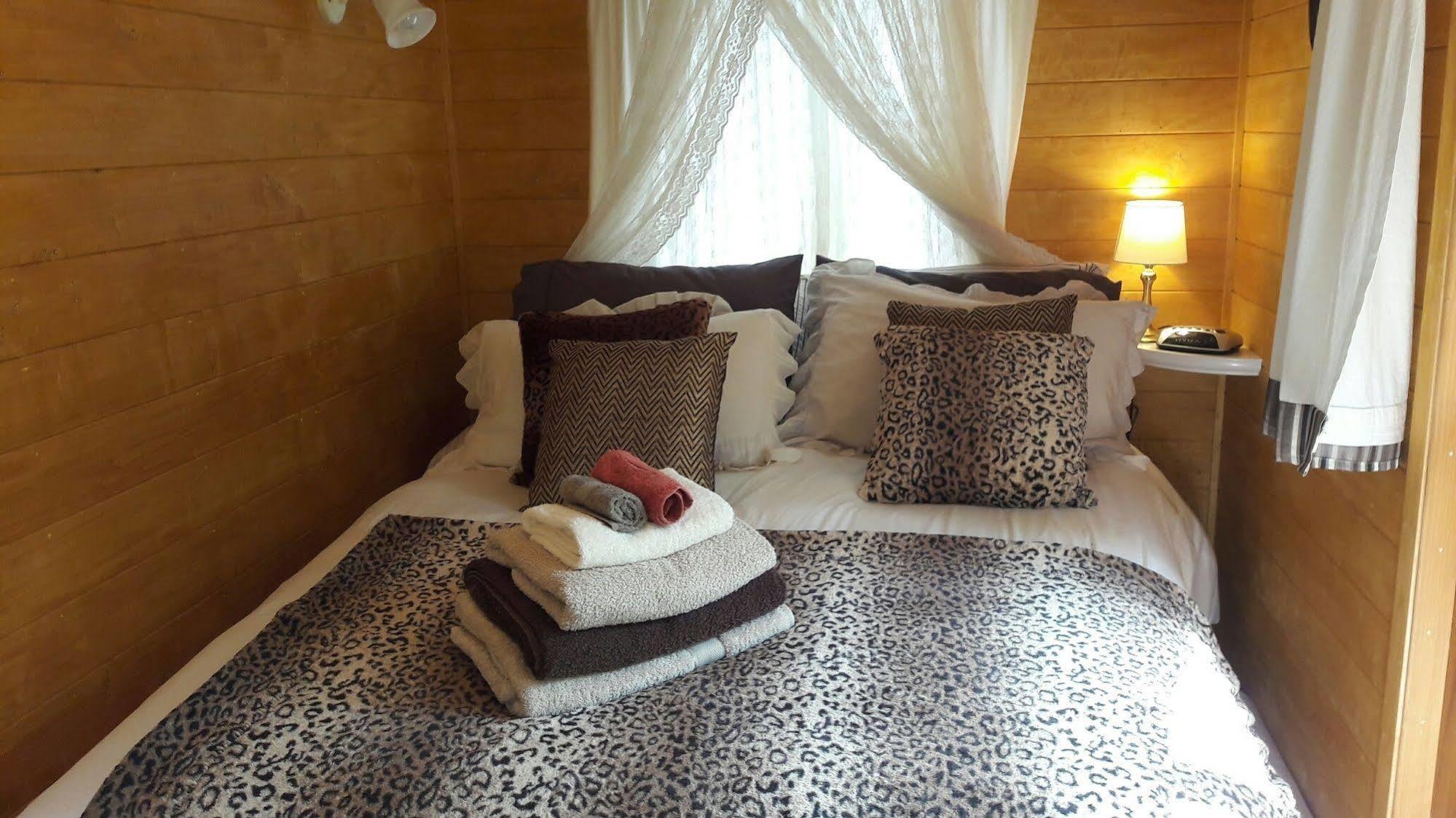 Karamu Valley Lodge Dış mekan fotoğraf